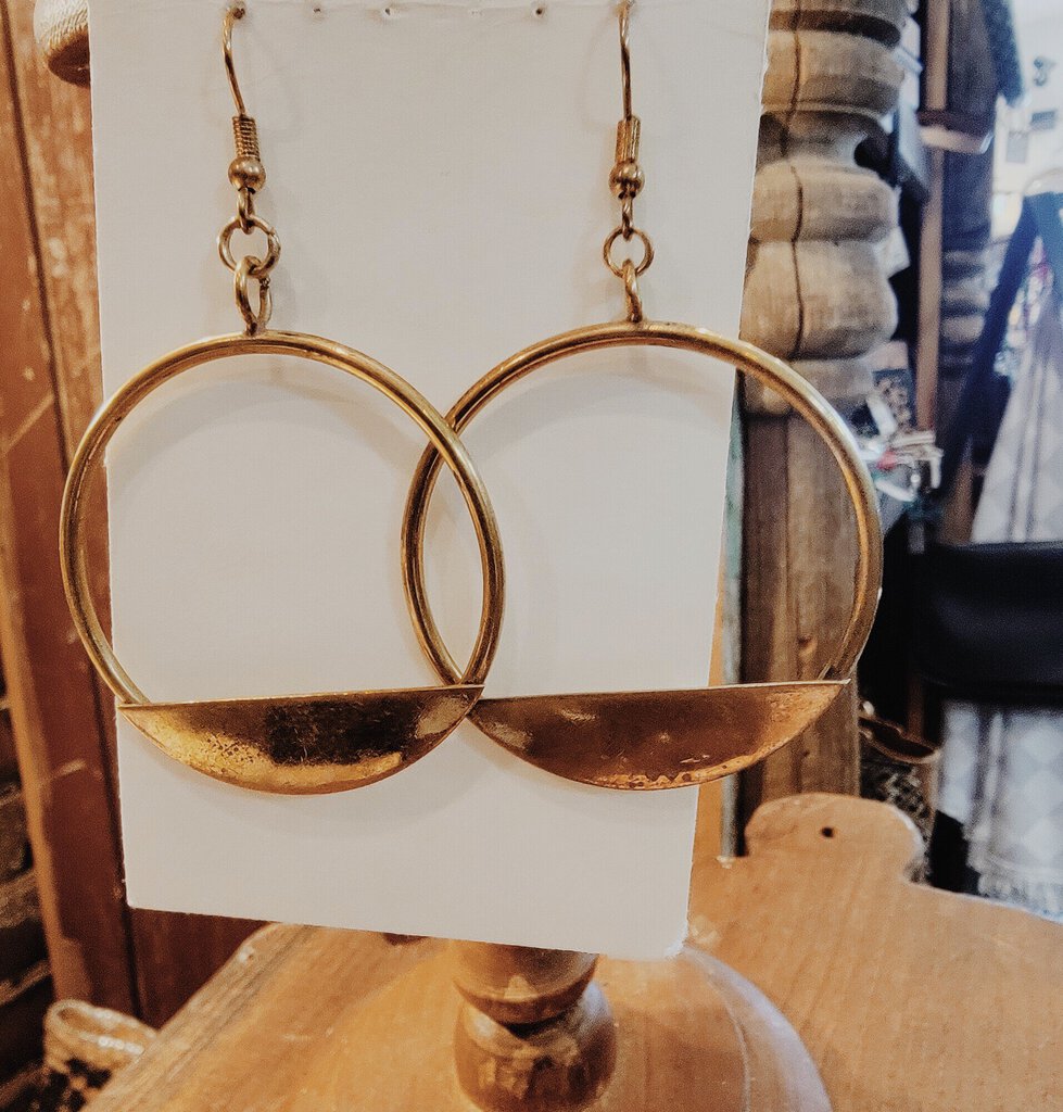 Gold Circle Earrings