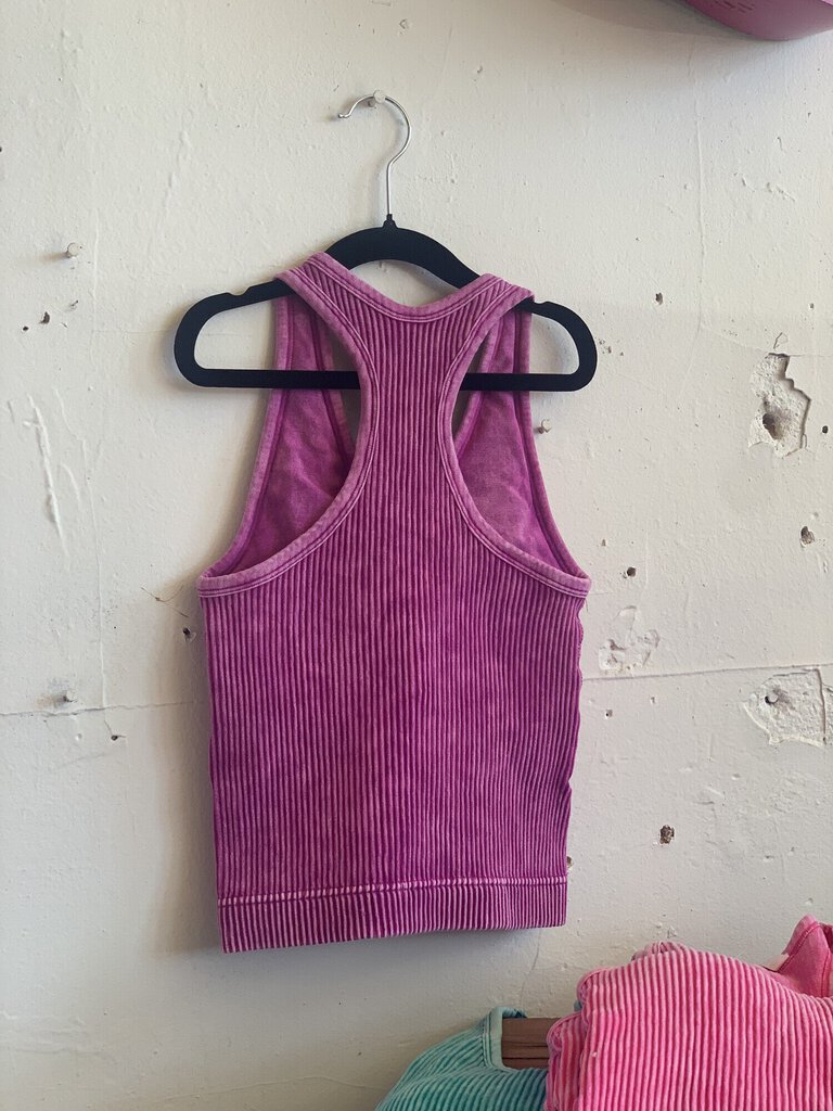 HALTER TANK WITH PADDING