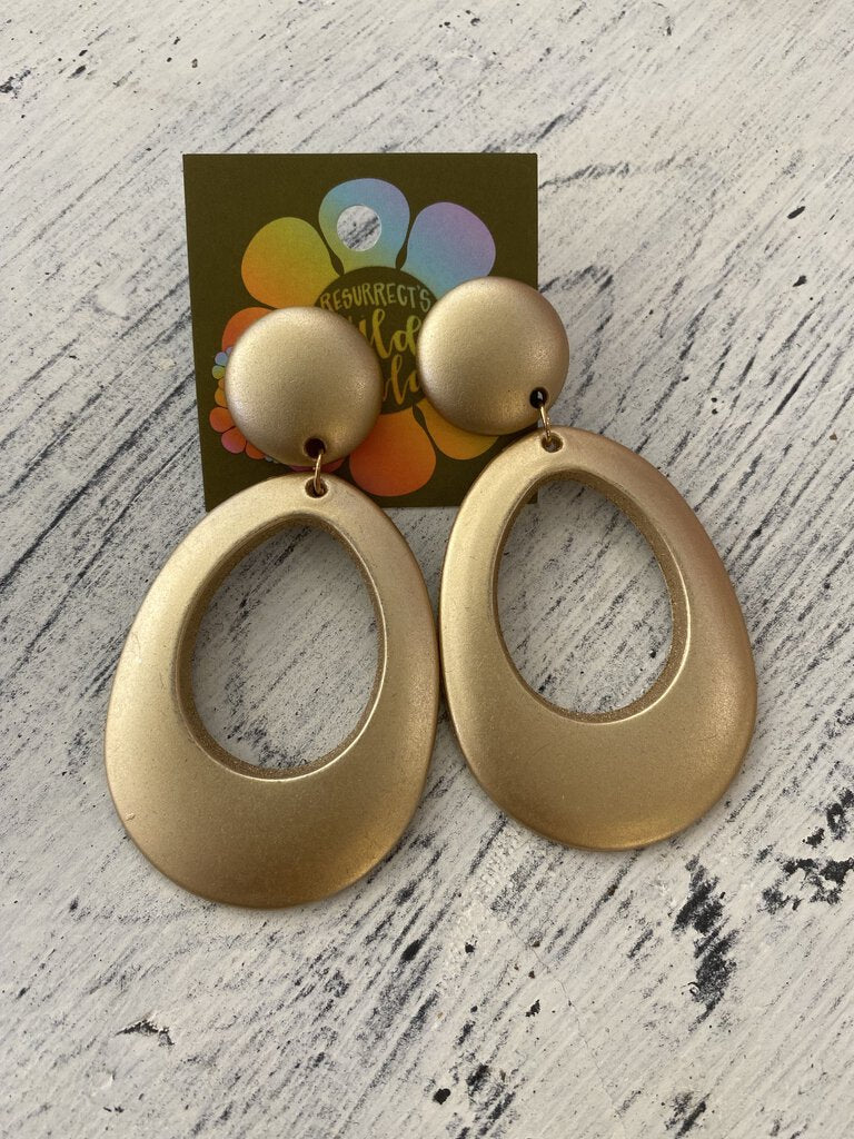 Tiered Oval Earrings