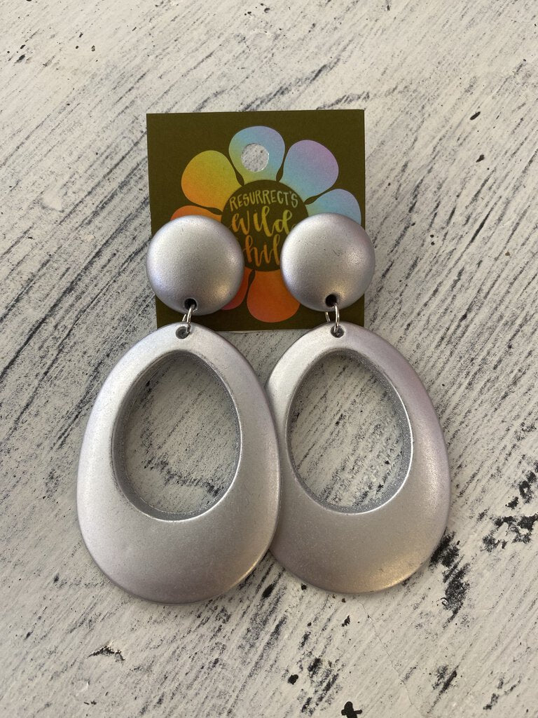 Tiered Oval Earrings