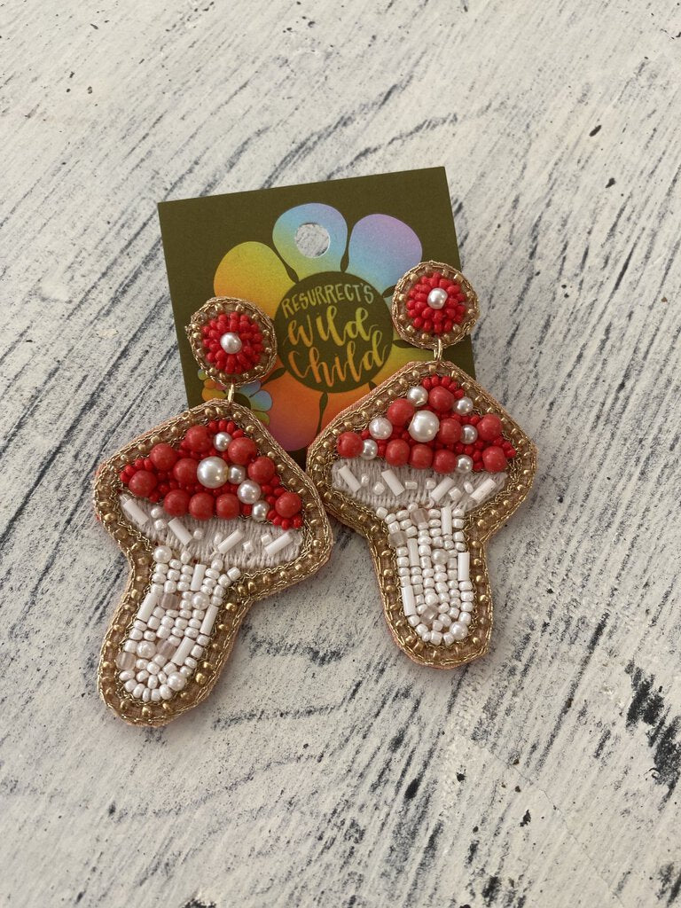 MUSHROOM EARRINGS