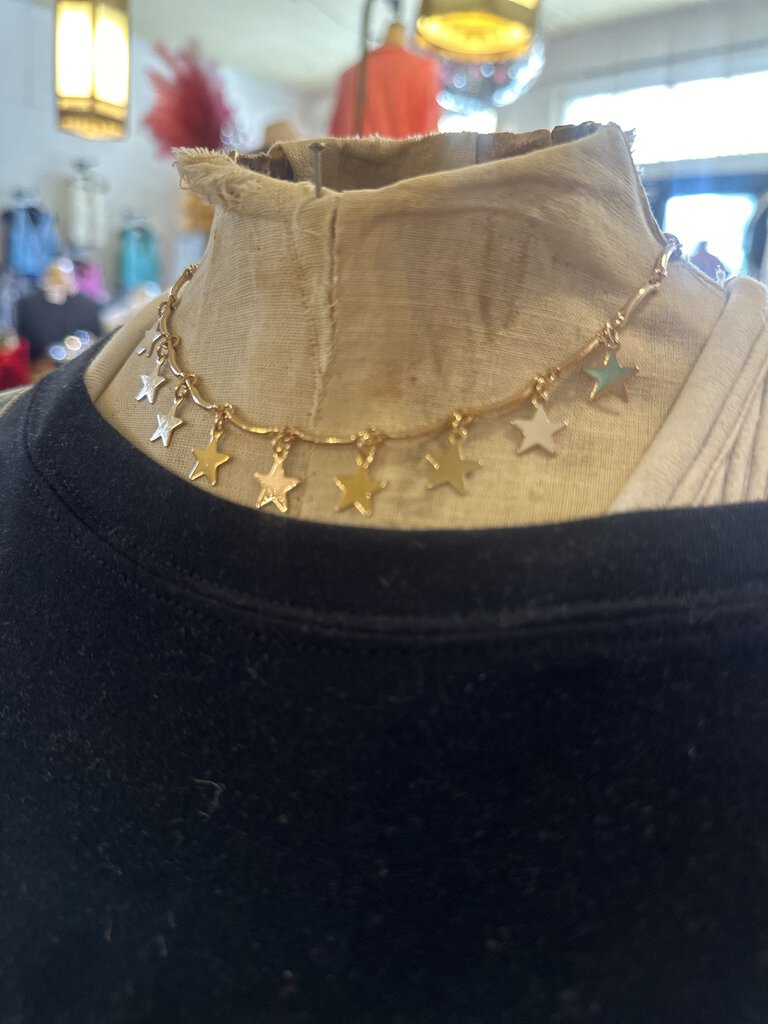 STAR CHOKER