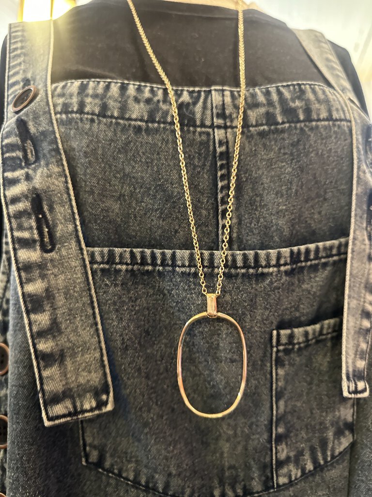 LONG SIMPLE OVAL NECKLACE