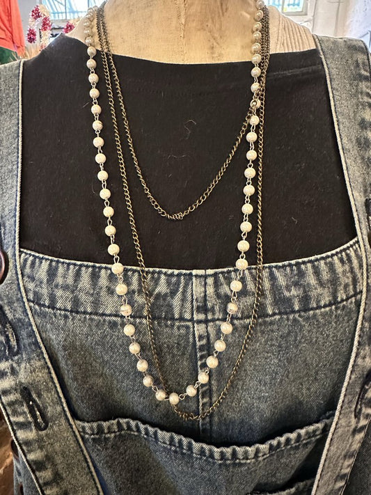 CHAIN LAYERED PEARL NECKLACE