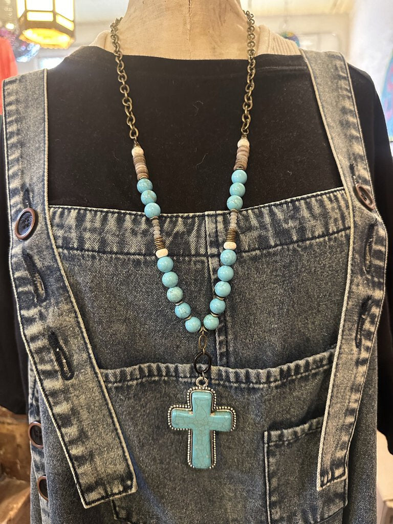 CHUNKY BEADED CROSS NECKLACE