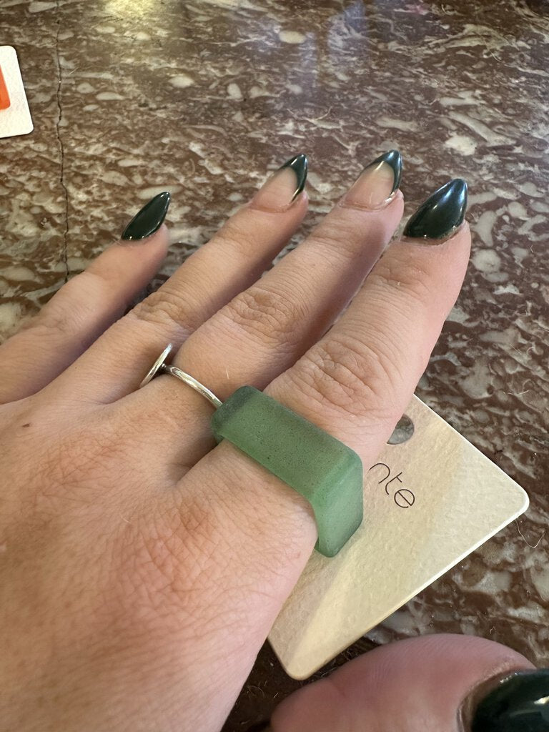 SQUARE RETRO RING